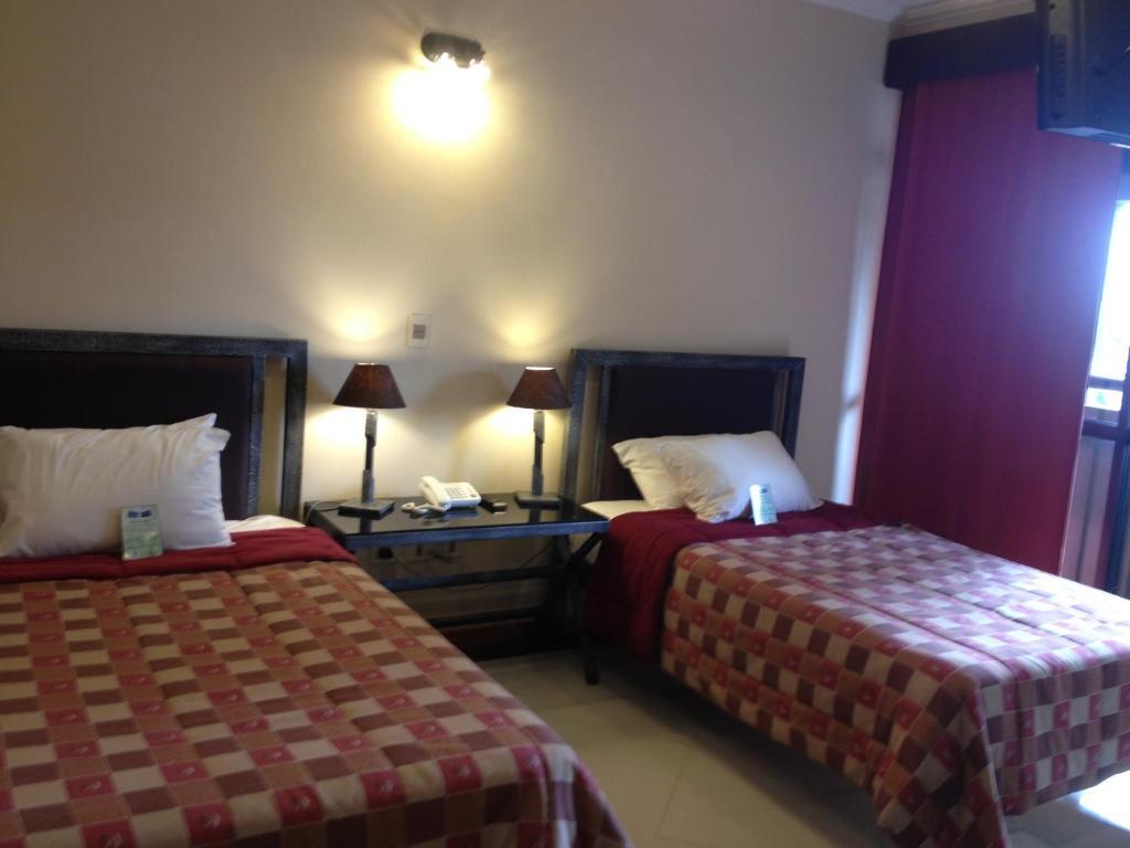 Aspen Hotel & Apart Asunción Habitación foto